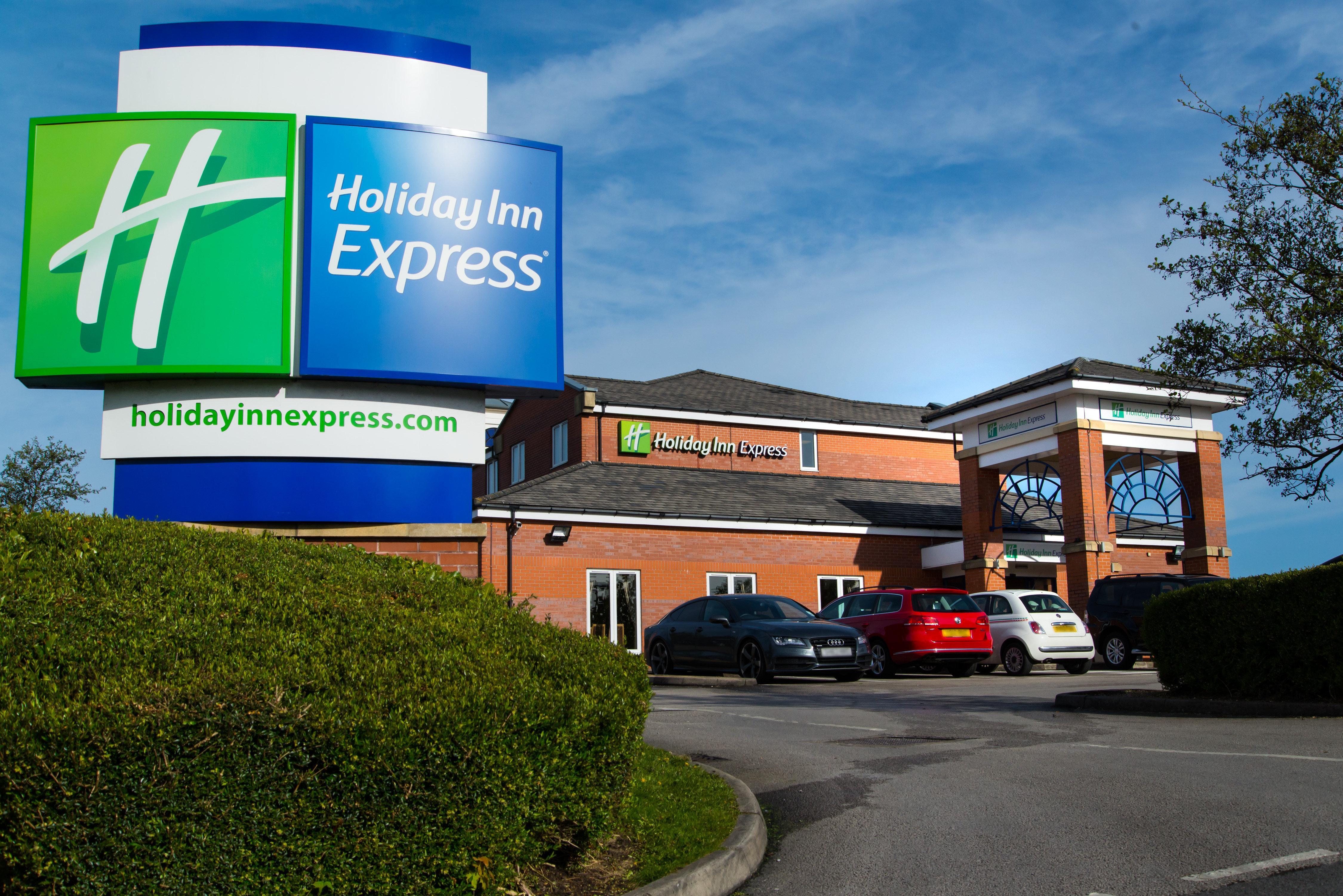 Holiday Inn Express Manchester East By Ihg Dış mekan fotoğraf