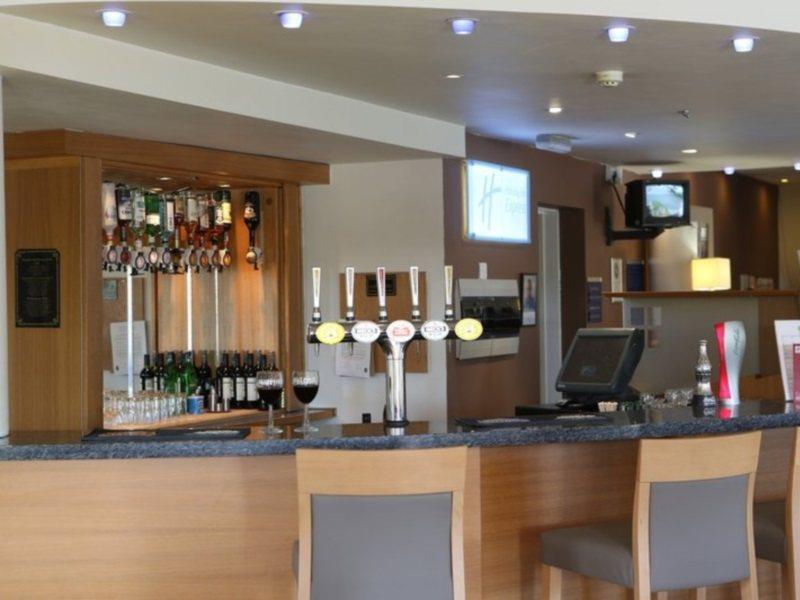 Holiday Inn Express Manchester East By Ihg Dış mekan fotoğraf