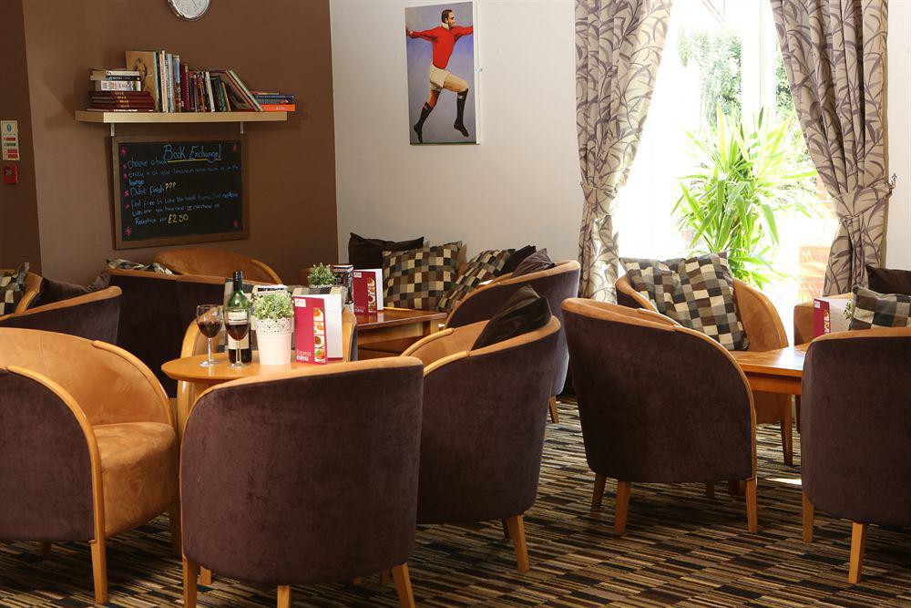 Holiday Inn Express Manchester East By Ihg Dış mekan fotoğraf